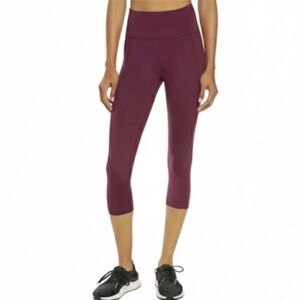 Girlfriend Collective #4012 High Waist Capri Legging Size Medium In Plum EUC!